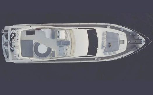 Ferretti Fly bridge 68ft