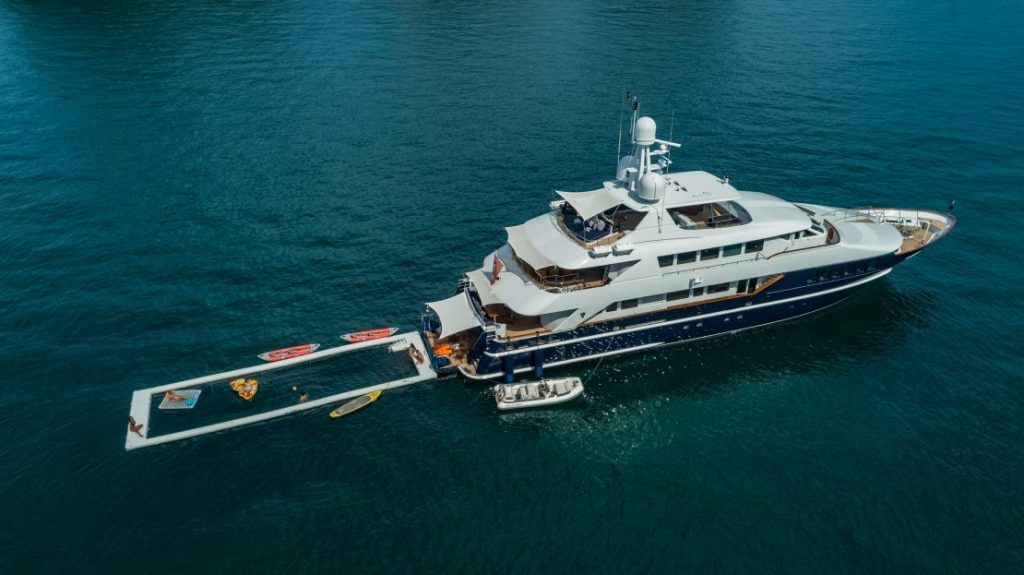 Lady Azul Yacht in the Indian Ocean